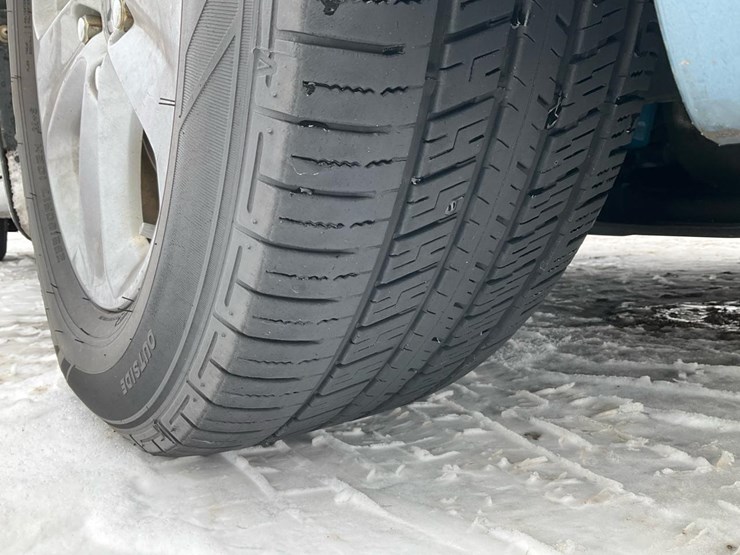 2010-honda-odyssey-touring-image-38