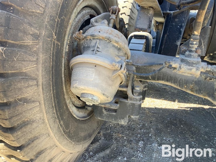 mack-r686st-image-17