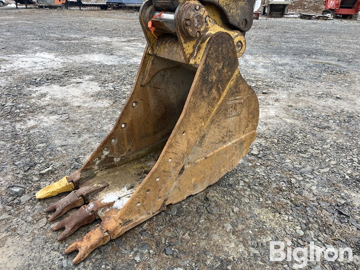 2008-caterpillar-320d-image-16