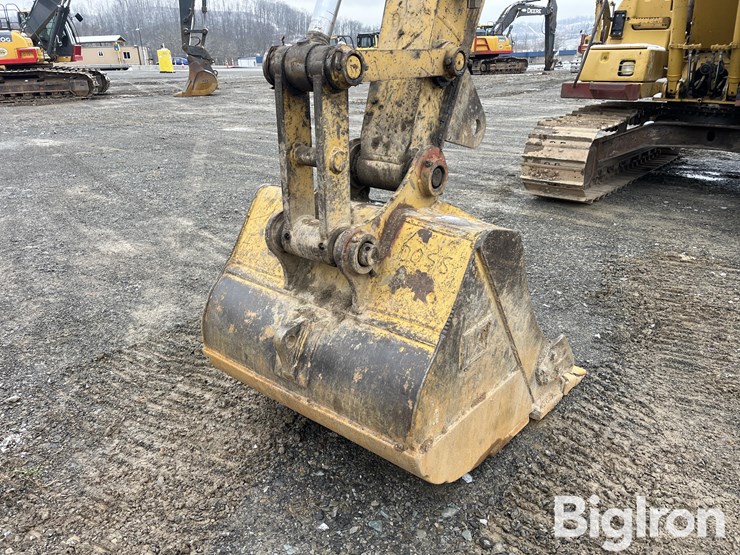 2004-caterpillar-312cl-image-19