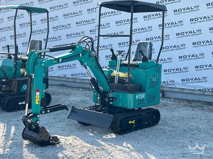 unused-2025-cfg-industrial-h15r-mini-excavator-image-1