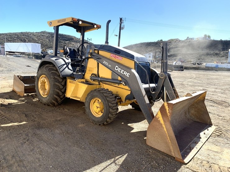 deere-210lep-image-2