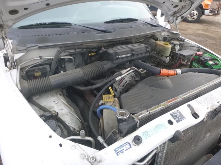 2002-dodge-ram-2500-image-10