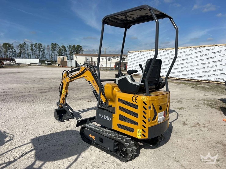 2025-cfg-industrial-mx12rx-mini-excavator-image-3
