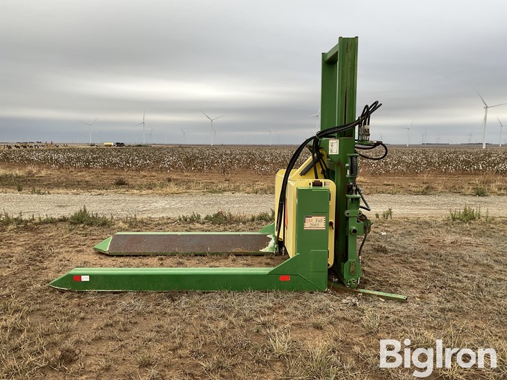 sm-fab-2085-heavy-duty-round-cotton-bale-handler-w/mast-image-8