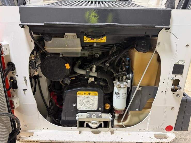 bobcat-t66-image-18