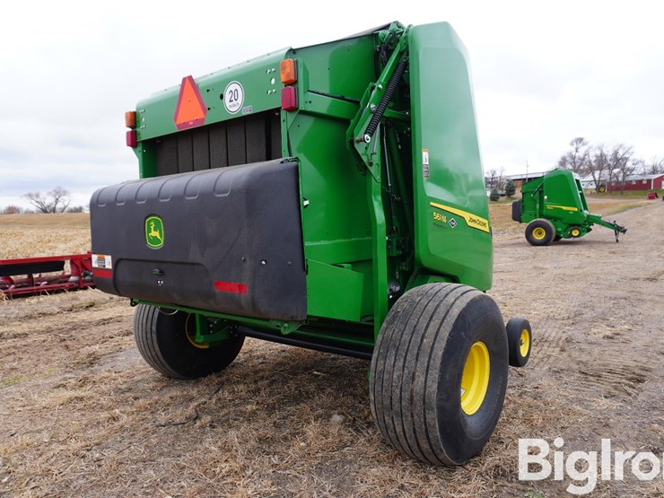 2024-john-deere-561m-image-5