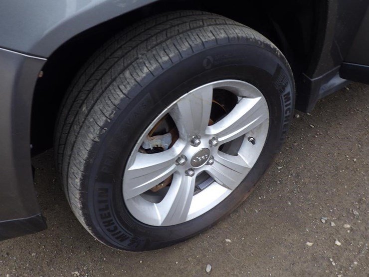 jeep-compass-image-13