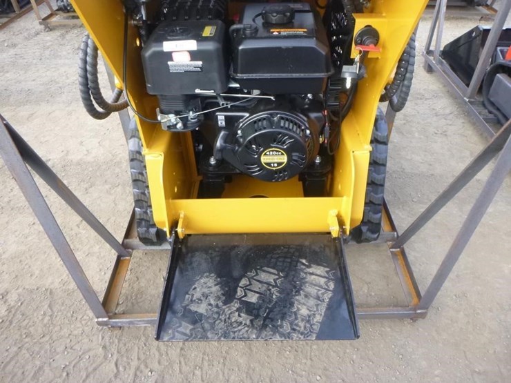 2025-agt-mx-mrt14-skid-steer-track-loader-image-11