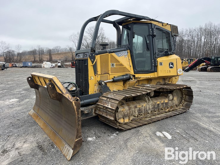 2014-deere-700k-lgp-image-1