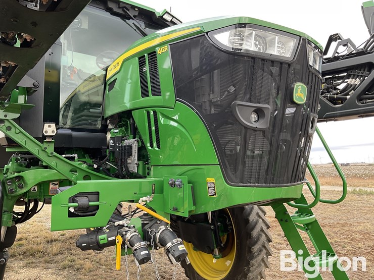 john-deere-412r-image-10