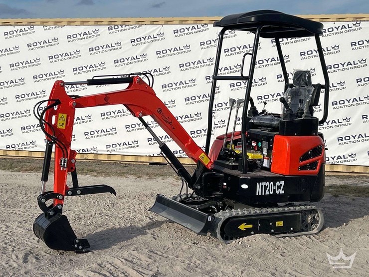 2025-cfg-industrial-nt20-cz-mini-excavator-image-1
