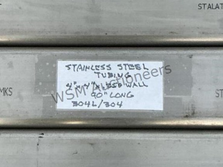 stainless-steel-tubing-4in-x-4in-x-.250-x-90in-image-5