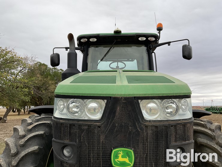 john-deere-8320r-image-9