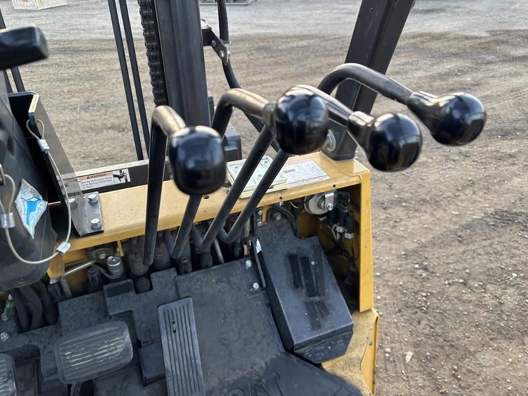 caterpillar-gc35k-image-25