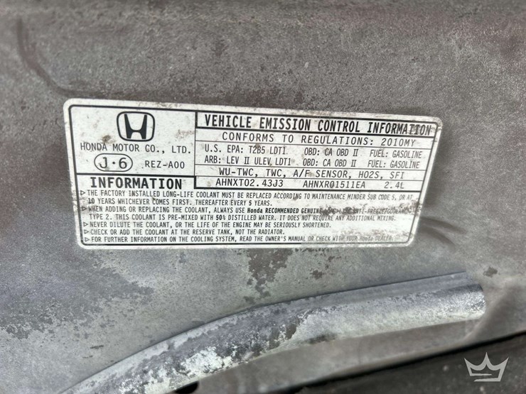 2010-honda-cr-v-suv-image-9