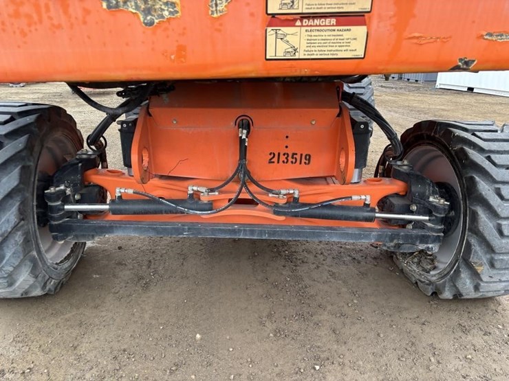 jlg-600s-image-14