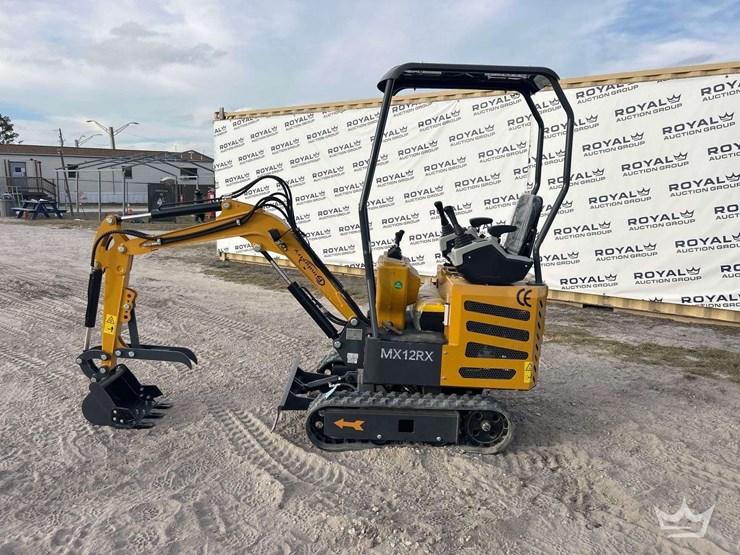 unused-2025-cfg-industrial-mx12rx-mini-excavator-image-16