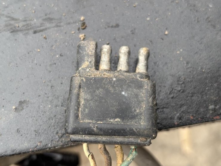 unknown-trailer-image-41