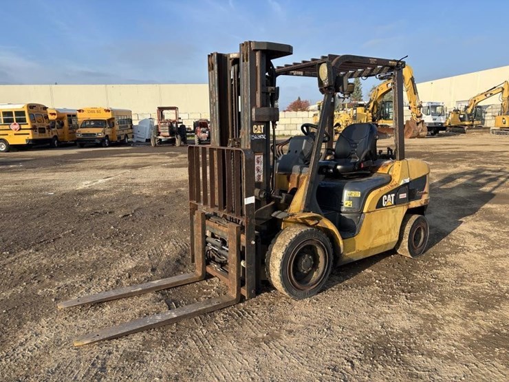 caterpillar-2p6000-image-1