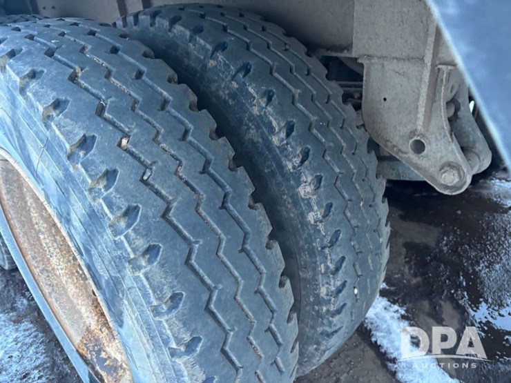 2012-merritt-grain-trailer-image-22