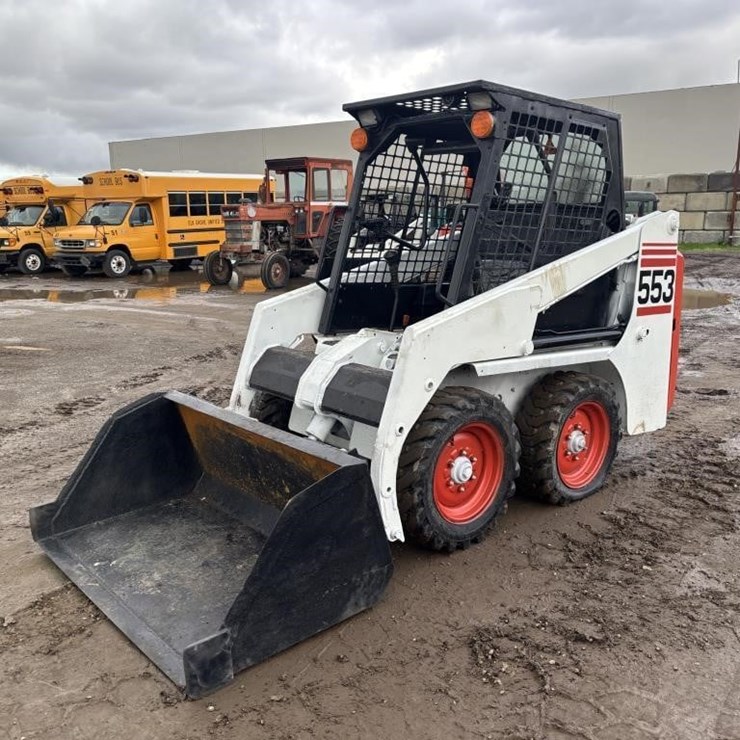BOBCAT 553