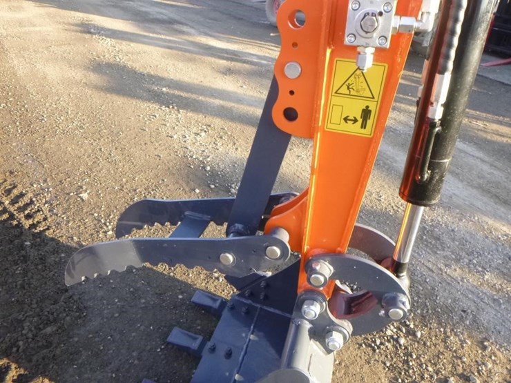 2025-sdlanch-sdle18p-hydraulic-excavator-image-12