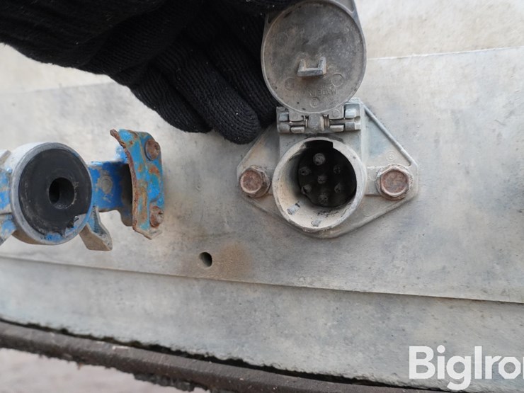 2014-transcraft-tri/a-drop-deck-trailer-w/ramps-image-20