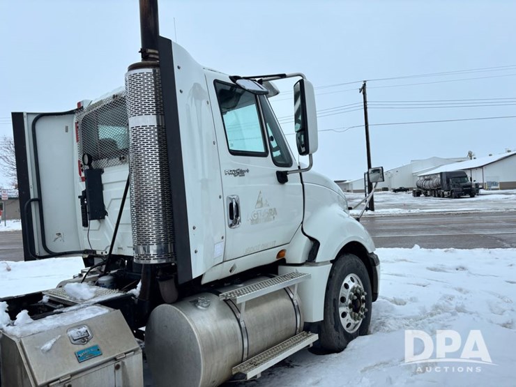 2012-international-prostar-image-44