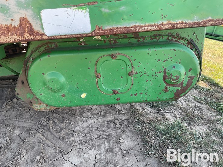 1992-john-deere-643-image-11