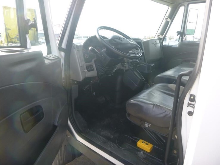 international-flatbed-dump-image-10