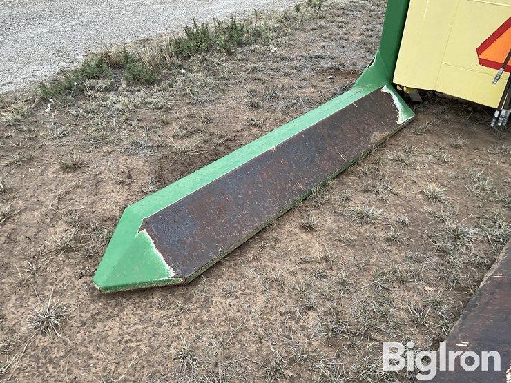 sm-fab-2085-heavy-duty-round-cotton-bale-handler-w/mast-image-9