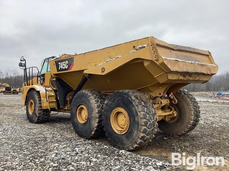 caterpillar-745c-image-7