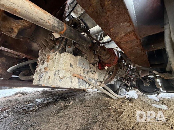 case-ih-titan-3030-image-28