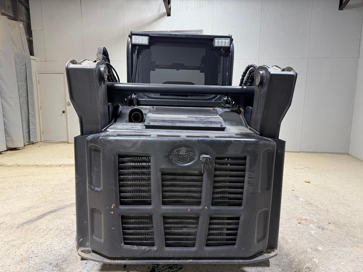 kubota-svl75-2-image-4