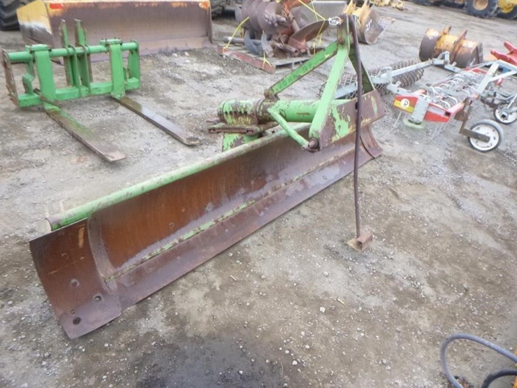 john-deere-102-image-2