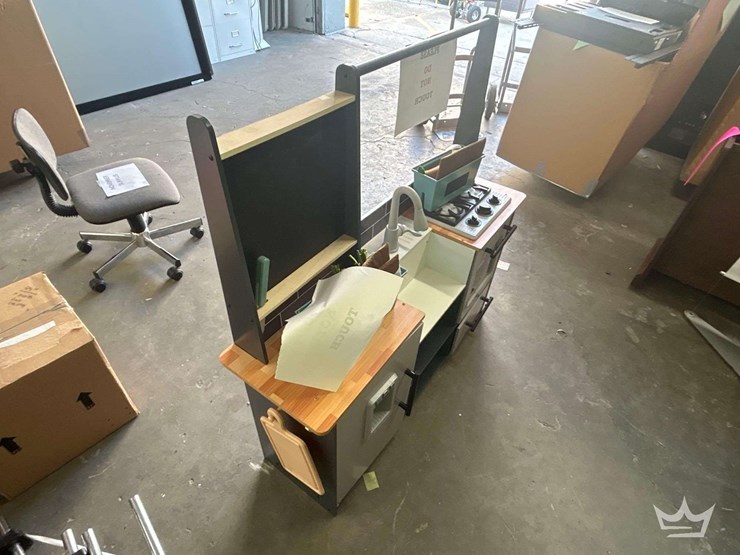 kidkraft-kids-play-kitchen-image-2