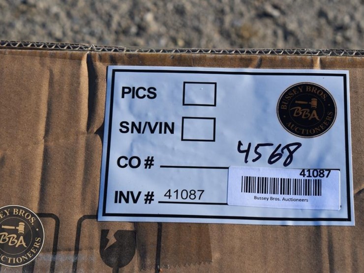 landhonor-10.5ft-telescoping-ladder-image-3