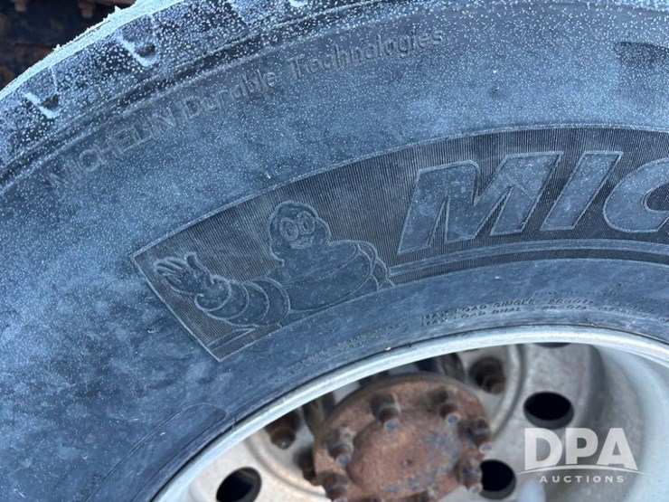 international-prostar-image-34