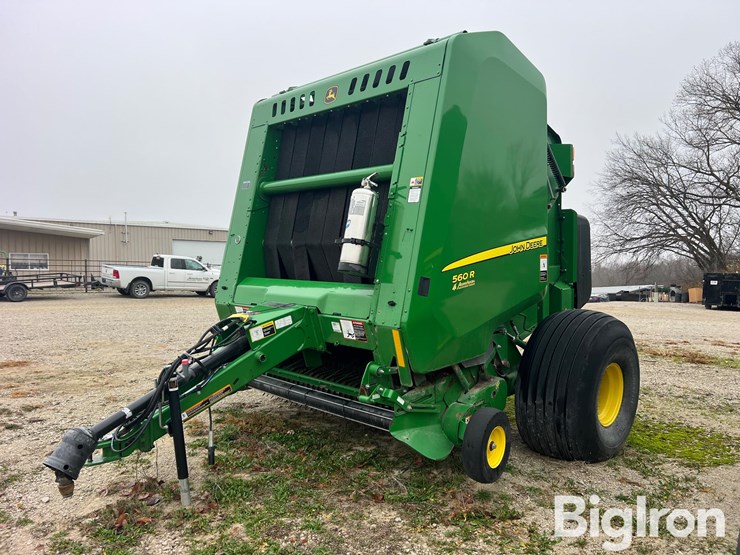 john-deere-560r-image-1