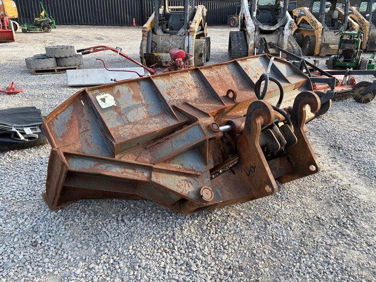 caterpillar-it28-image-6