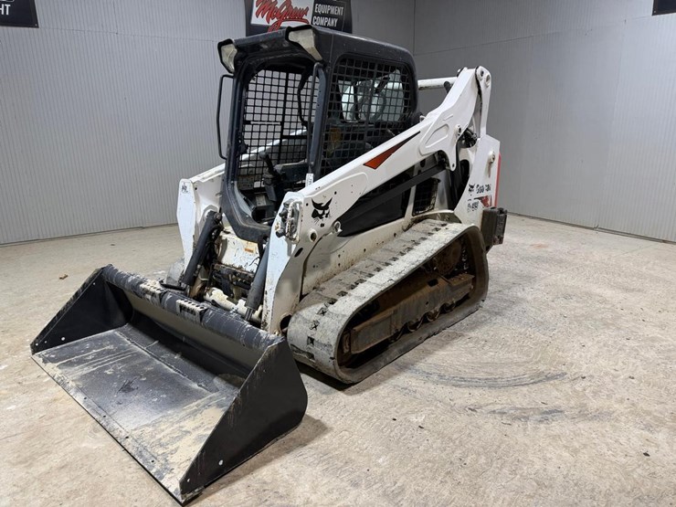 2019-bobcat-t595-image-2