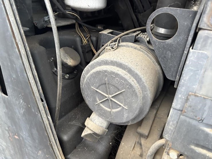 ditch-witch-jt922-image-24