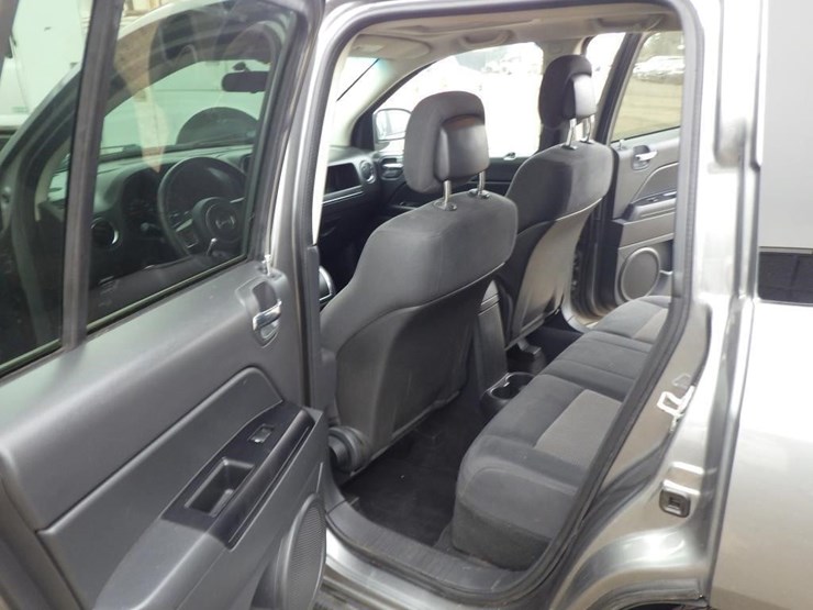 jeep-compass-image-7