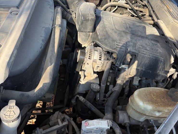 2017-chevrolet-3500hd-image-6