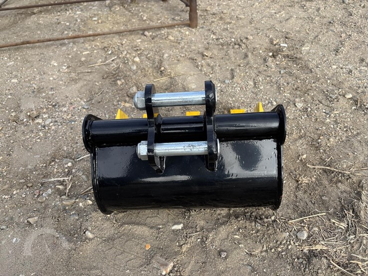 ir-mini-40-cm-toothed-bucket-(1)-image-4