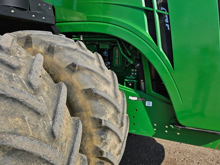 john-deere-9410-image-16