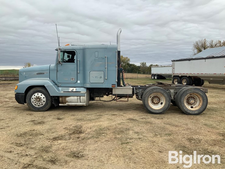 1992-freightliner-fld120-image-8