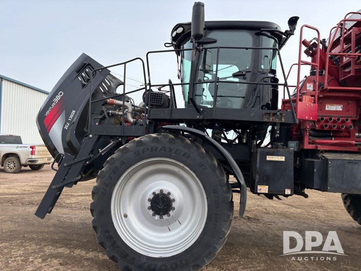 2018-case-ih-810-image-68