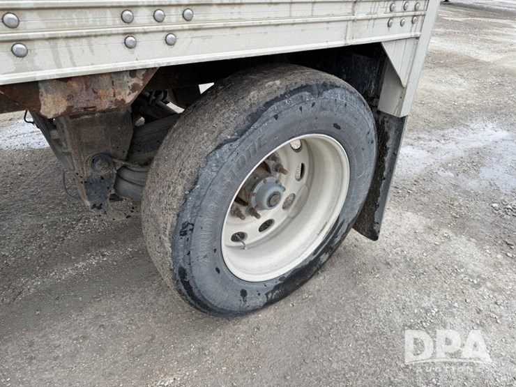 2012-timpte-super-hopper-image-45